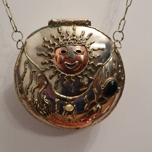 Unique Metal Sun Purse